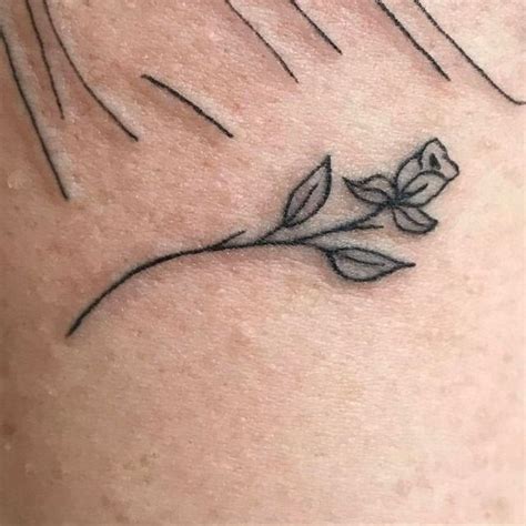It's high quality and easy to use. ˗ˏˋ @hollysampson27 ˊˎ˗ | Rose bud tattoo, Picture tattoos ...