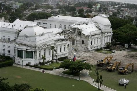 El 12 de enero de 2010 la capital de haití quedó bajo los escombros. Haití reconstruirá su Palacio Nacional destruido por el ...