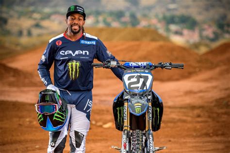 His birth sign is scorpio and his life path number is 4. SX US : l'année Malcolm Stewart ? - Moto-Station