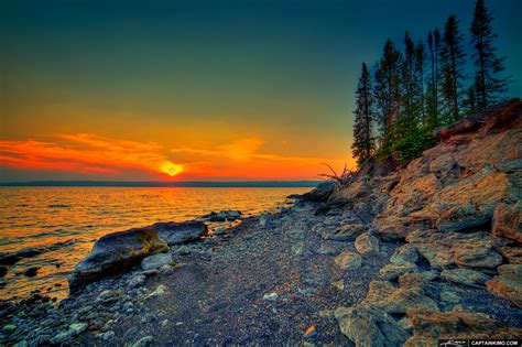 Yellowstone national park is the world's first national park. Yellowstone National Park | Natural Creations