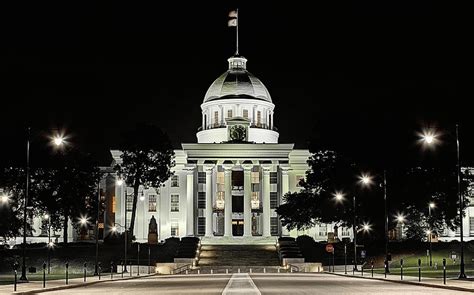 Alabama State Capitol Building Photograph By Jc Findley Fine Art America