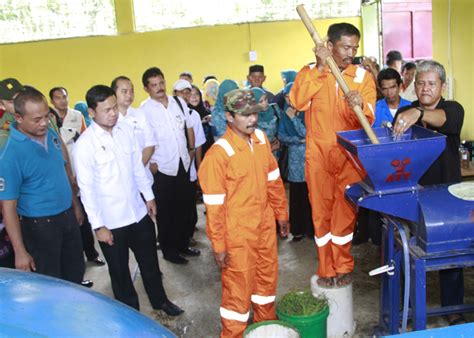 Sosialisasi peraturan daerah kota batam nomor 11 tahun 2011 tentang retribusi pelayanan persampahan / kebersihan. Pemerintah Kota Bogor