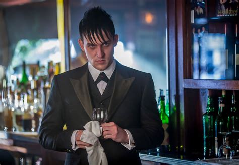 Robin Lord Taylor Reinvents The Penguin On Gotham