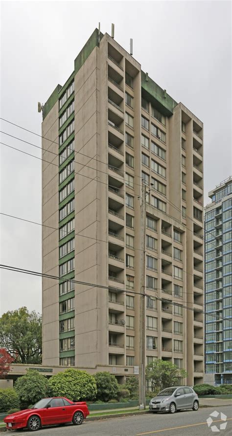 Skyline Towers Apartments 120 Agnes St New Westminster Bc