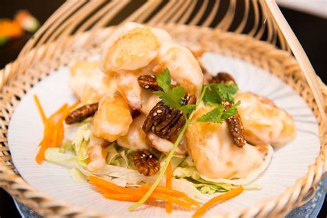 For this recipe, you'll marinade the chicken in a soy and rice wine mix. San Francisco Chinese Food | Best Chinese Restaurant