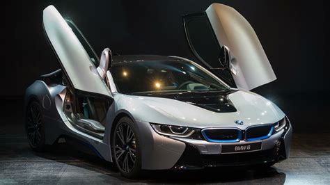 To ensure the playing field is level, though, let's take each cost not for a full 'tank' but per 100 kilometres, then per 15,000km. BMW targets 100,000 electric-car sales in 2017 | The Week UK