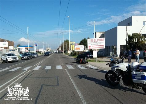 L'incidente è avvenuto nella tarda serata di oggi, sabato 5 dicembre, sulla tangenziale ovest di incidente mortale oggi sulla statale 121 che collega paternò a catania all'altezza di piano tavola nel. Cagliari, incidente in viale Marconi: 17enne all'ospedale ...