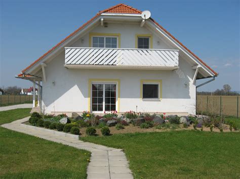 A balaton rendelkezik európa egyik legtisztább víztükrével. Das Haus | Balaton-Domizil