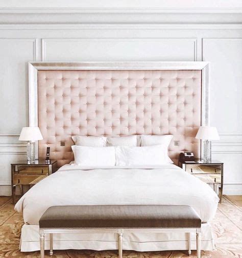 Velvet headboards have been super popular in home decor the last couple of years, but they can also be quite pricey. Blush pink velvet tufted headboard | pinterest: @Blancazh ...