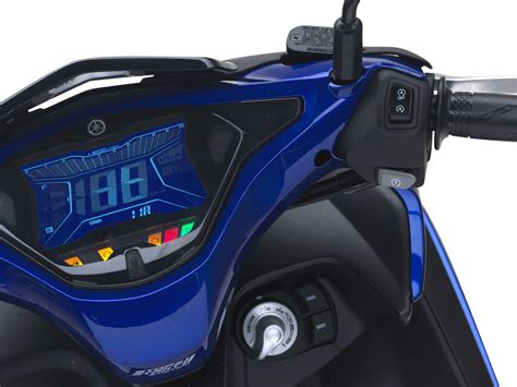 Size (l x w x h). Yamaha NVX 155 lengkap dengan ABS dan sistem keyless! | Careta