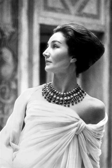 Metropolitan Museum Of Art Costume Institute Preview Jacqueline De Ribes The Art Of Style