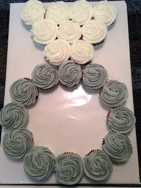 See more ideas about engagement cakes, cupcake cakes, beautiful cakes. Engagement ring cupcakes | Bolo