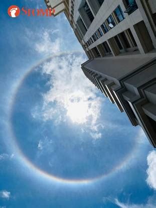 Impressive sun halos were spotted in parts of southern england on tuesday. Beautiful sun halo spotted all over Singapore