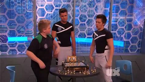 Lab Rats S04 E14 One Of Us Video Dailymotion