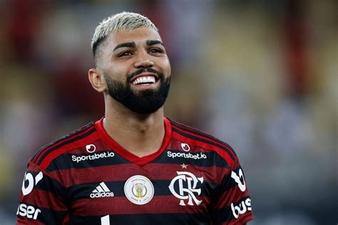 Flamengo e internacional têm força aérea como 'trunfo'; OFFICIAL - Flamengo Complete The Signing Of Gabigol From Inter