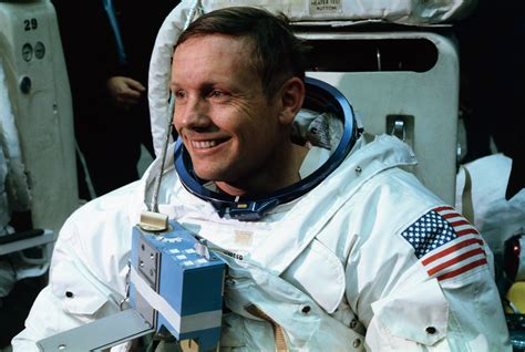 An estimated 650 million people watched armstrong's televised image and. neil-armstrong-training-for-apollo-11-mission-2 - Space ...