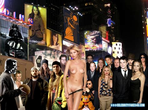 Elisha Cuthbert Public Takes Panties Off Nudes Celebrity Fakes U