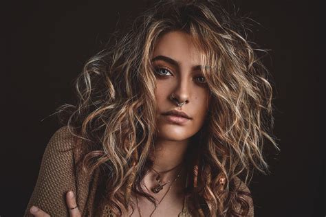 Paris Jackson Joins The Cast Of Hulus Sex Appeal Teen Comedy