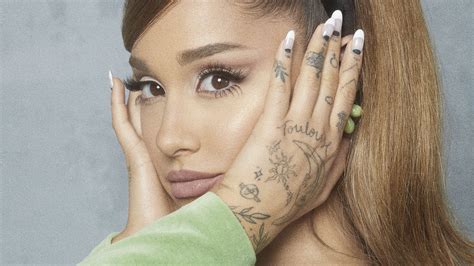 Seriously 41 Reasons For Ariana Grande Positions Album Cover Genius Embracing A New