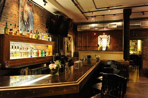 Boston's restaurant & sports bar, fenton. Pin by Emily Bresnahan on Miscellaneous | Life is good ...