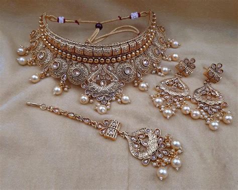 Amanii Semi Bridal Indian Jewellery Sets Indian Jewellery Indian Jewelry Wedding Neck In