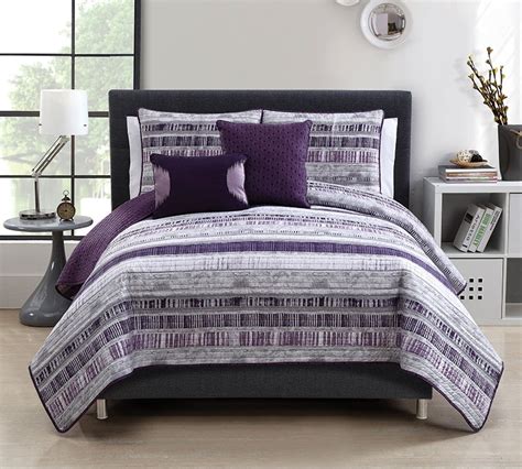 Shop for full quilt set at bed bath & beyond. Top 5 Piece Quilt Set Full Bedding in Queen Size - Plum ...