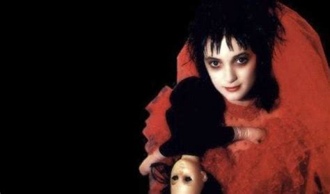 Beetlejuice wedding beetlejuice movie beetlejuice halloween lydia beetlejuice costume sweeney todd winona ryder beetlejuice film mythique dramas 7 arts. Вайнона Райдер - биография, фото сейчас, личная жизнь ...