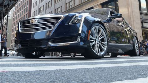 Cadillac Rolls Out Self Driving Car On The Freeway Ct6 With Super Cruise