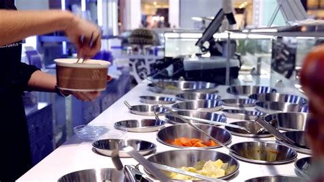 Where is couscous on the glycemic index and what is it made of? Bar à Couscous Masmoudi Lyon - YouTube