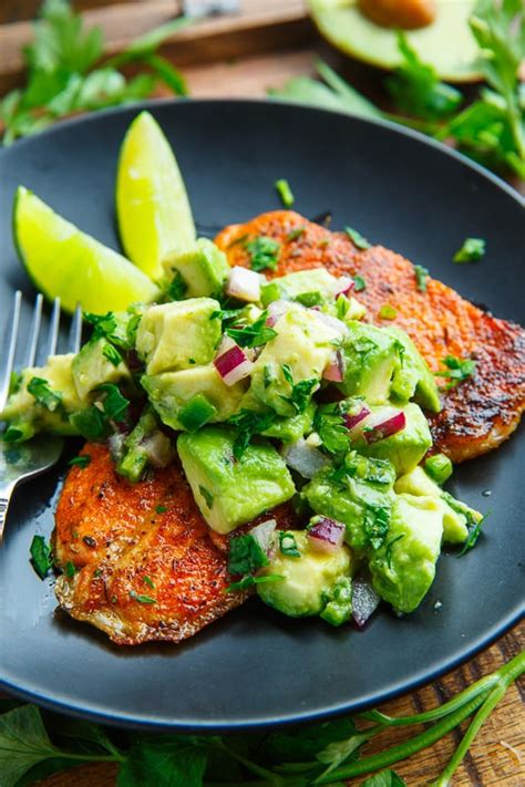Here is a complete list of easy keto dinners and keto main meals that are healthy, quick and suitable for the whole family. 10 Healthy Keto Dinner Ideas - Bake Me Some Sugar