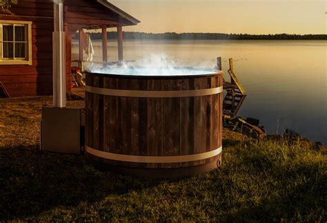 Vous allez adorer la douce chaleur de son poêle à bois, dans la. Vente de bains nordiques, spas finlandais chauffés au ...