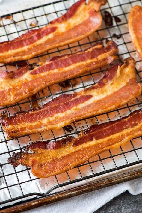 Baked Bacon In The Oven Perfectly Cooked Every Time Wellplated Com