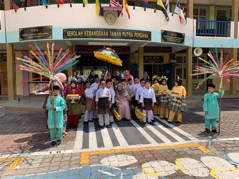 Program ini dirangka bertujuan untuk memberi pertolongan kepada golongan yang memerlukan dan. Sekolah Kebangsaan Taman Putra Perdana: Sambutan Hari ...