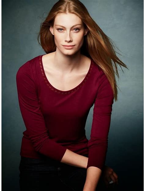 Alyssa Sutherland Sexy And Topless Photos The Fappening