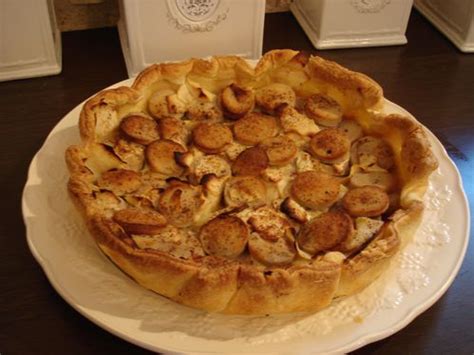 Tarte au boudin blanc pomme et confit doignons en 6 étapes