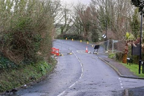 Warnings Ignored And Barricades Forced Open At Landslide Hit Leeson Road