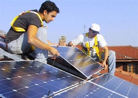 Jun 21, 2021 · una de las empresas que más exporta es tecnoglass, cuyo presidente ejecutivo, christian daes, explicó que las ventas al exterior crecieron por una fuerte actividad en el mercado de los estados. "Barranquilla, capital de la energía solar en Colombia ...