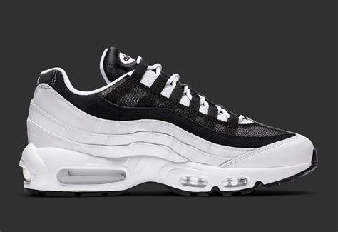 Available Now Air Max 95 Black And White Pack House Of Heat