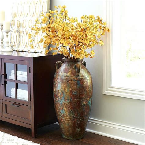 Our globally sourced vases feature inspired shapes and authentic designs. 17 Trendy Very Tall Floor Vases | Decorative vase Ideas
