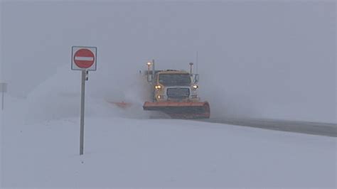 2 People Dead After Crash Involving 2 Trucks And A Snowplow On Sask