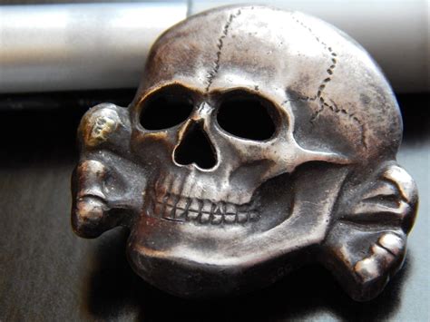 Ss Visor Cap Skull By Deschler