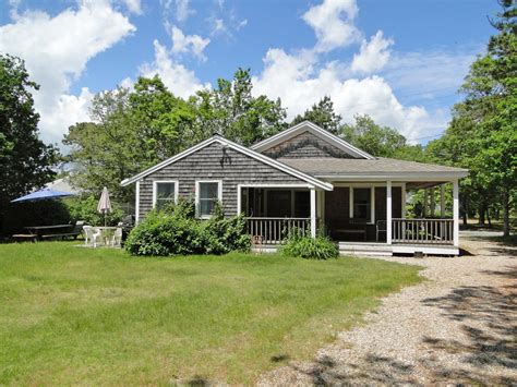 Maybe you would like to learn more about one of these? Yarmouth Vacation Rental home in Cape Cod MA 02673 | ID 5376