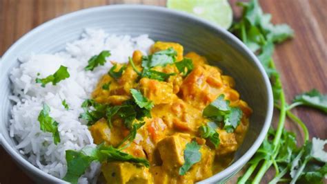 Made with simple, straightforward ingredients, preparing your own butter chicken recipe right at home is easy and economical. Sweet Butter Chicken Indian Recipe / Pressure Cooker Indian Butter Chicken - Jays Sweet N Sour ...