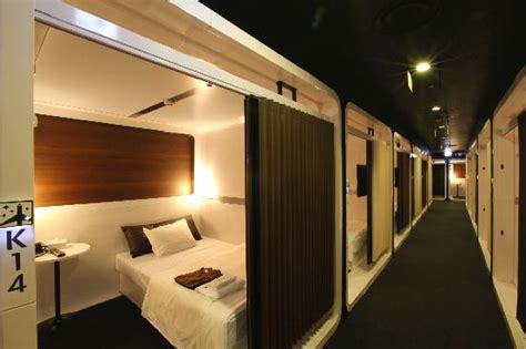 Nabízí hotel first cabin haneda terminal 1 úklidové služby? First Cabin Haneda Terminal 1 - Prices & Capsule Hotel ...