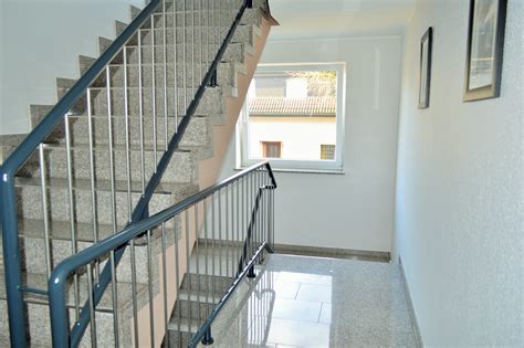 Jetzt aktuelle wohnungsangebote für mietwohnungen und. Exklusive altersgerechte Wohnung mit Loggia zentral in ...