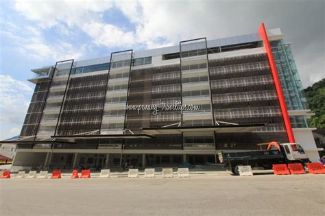 Tambahkan lot tempat letak kereta atau garaj pada laluan anda. Tempat Letak Kereta Bertingkat Bukit Bendera