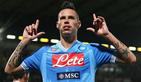 Latest on dalian professional midfielder marek hamsik including news, stats, videos, highlights and more on espn. SSC Napoli BLOG: Palermo-Napoli 0-3