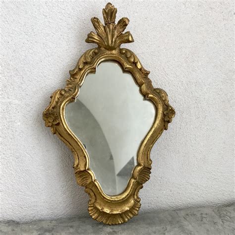 Petit miroir en bois doré - Brocante et Déco Chic