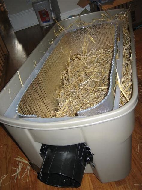 See all the insulated cat houses for outside for your cat. DIY insulated winter cat shelter | THINGS OF CATS ...