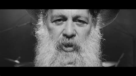 נענע דיסק תודה מיוחדת לניצן זעירא וענב רביץ. שולי רנד - צדיק - YouTube